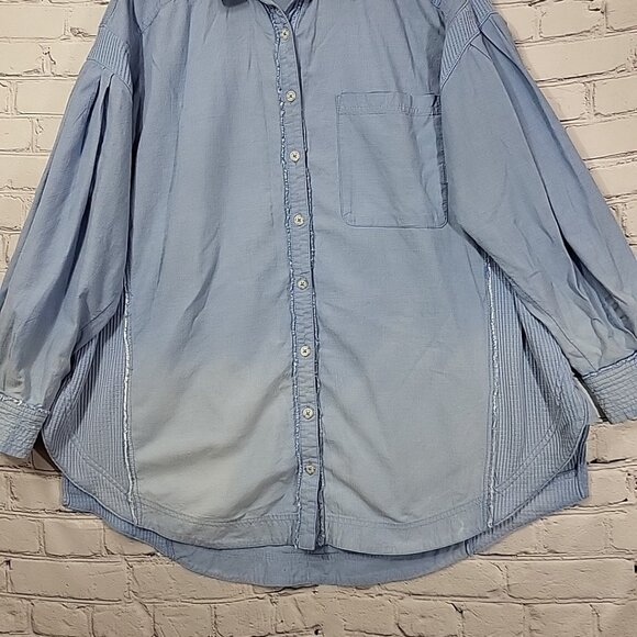 Free People We The Free Denim Chambray Shirt M Oversized Shacket Long Sleeve - Picture 3 of 8